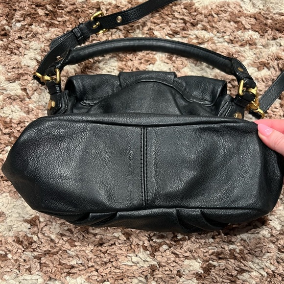 Marc by Marc Jacobs Classic Q Lil Ukita Pebbled Leather Crossbody in Black - Picture 3 of 8